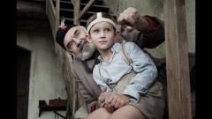 PO STRNIŠTI BOS / premiéra