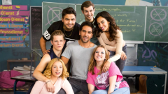 FAK JU PAN PROFESOR 3 / premiéra